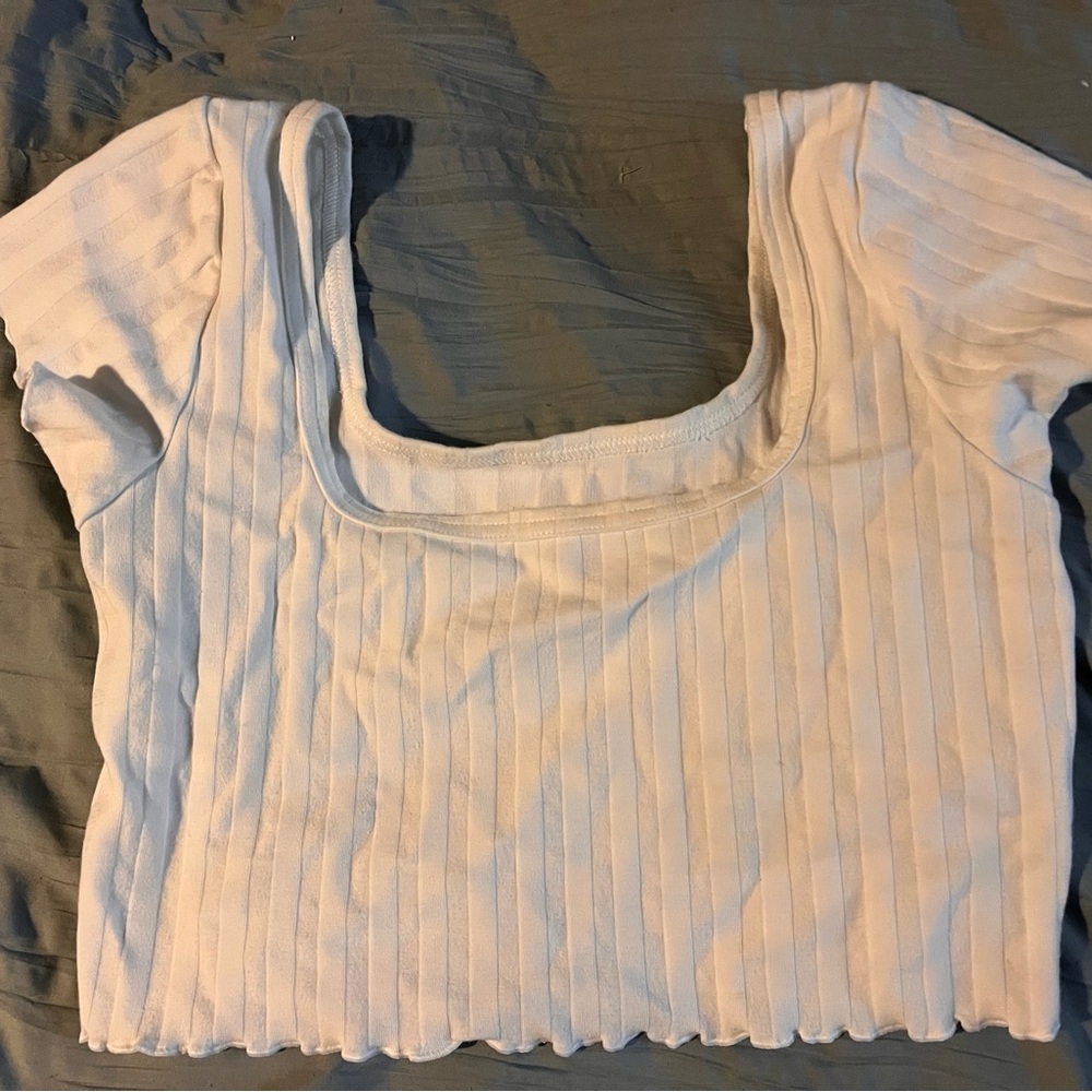 Elegant White Ribbed Crop Top